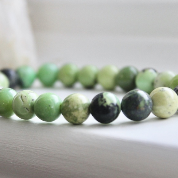 Green Sediment Jasper Chakra Balancing Stretchy Energy Bracelet - Picture 2 of 3